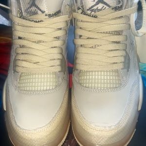 Jordan 4 Off White Sail SIZE 10,5 MEN 12 WOMAN